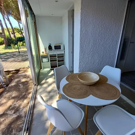 Sortie Village Naturiste - Rez De Jardin - Piscine דירה אגדה