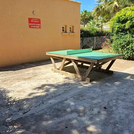 Sortie Village Naturiste - Rez De Jardin - Piscine Apartament