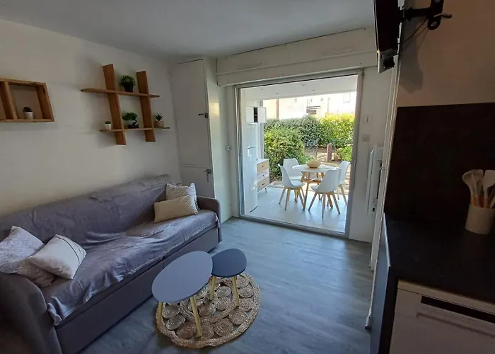 Sortie Village Naturiste - Rez De Jardin - Piscine * Agde